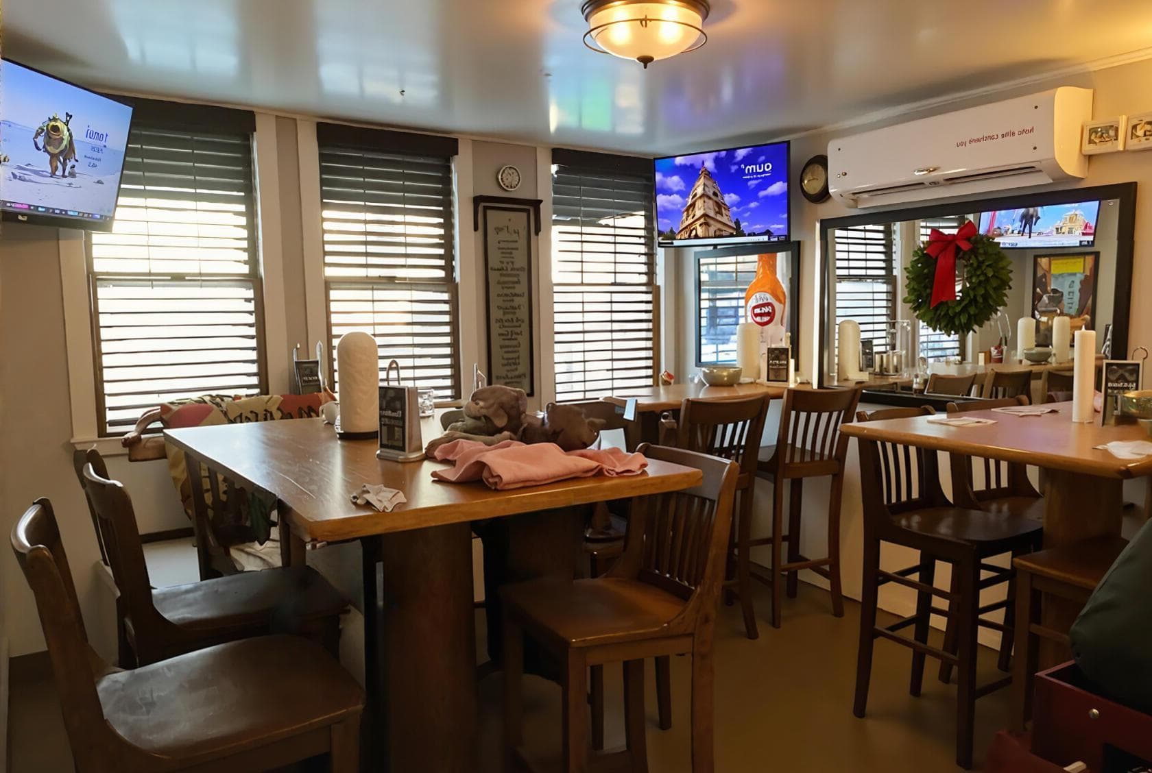 Entire Venue, Linwood Inn Tap House Pizza & Grill photo #1