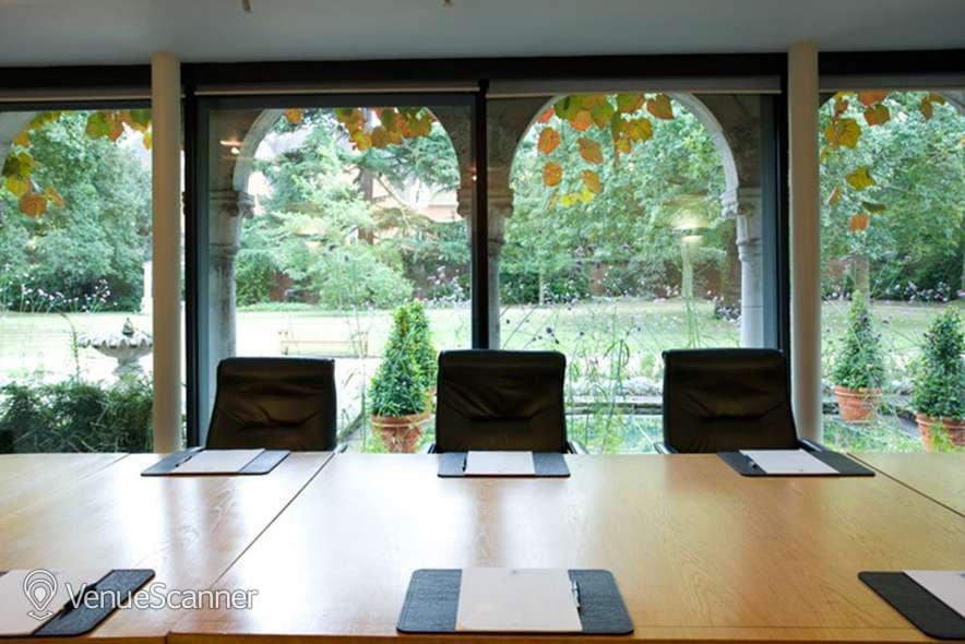 Rose Room, Warren House photo #3