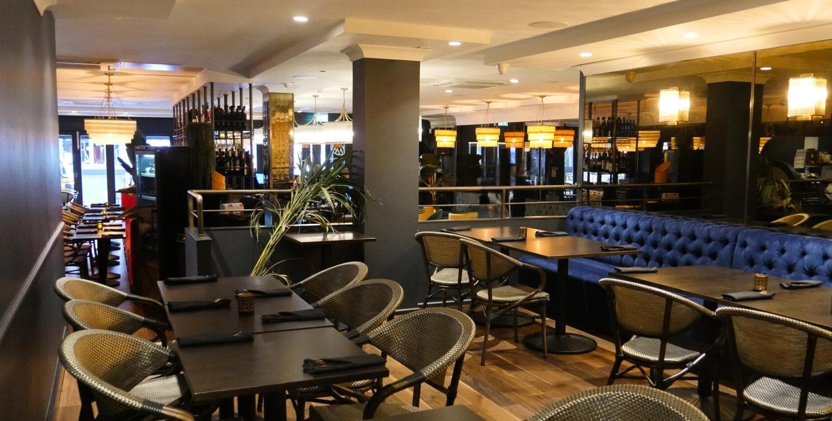 Blue Sapphire (VIP Section), Copper Ceylon photo #1