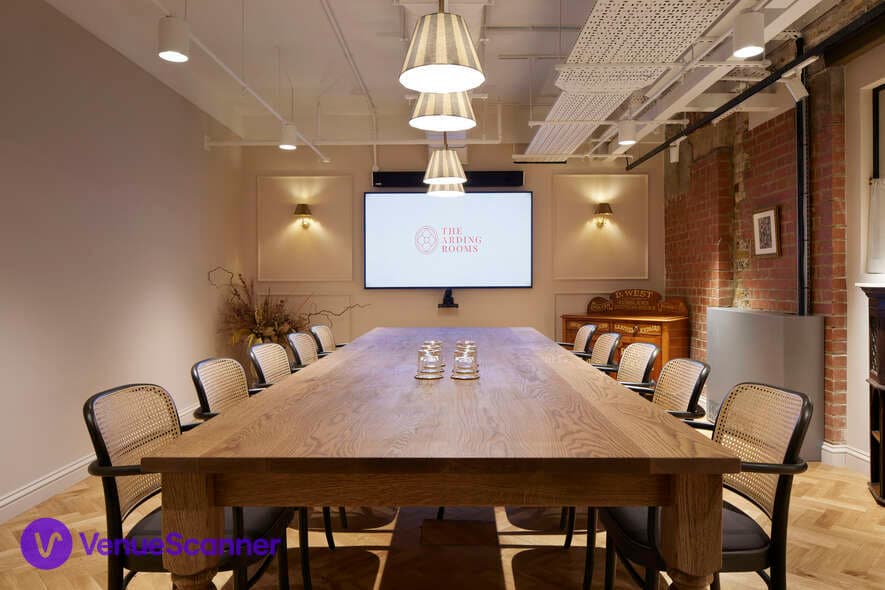 Velvet, Arding & Hobbs photo #1