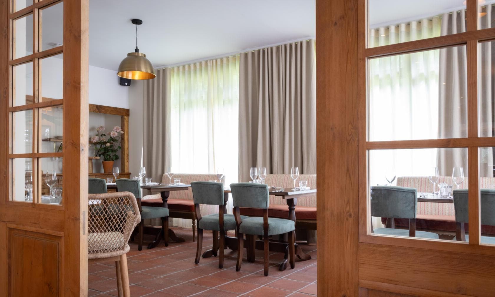 The Garden Room, The Ropemaker, Emsworth photo #1