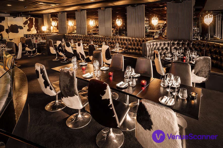 Exclusive Hire, Gaucho Canary photo #1