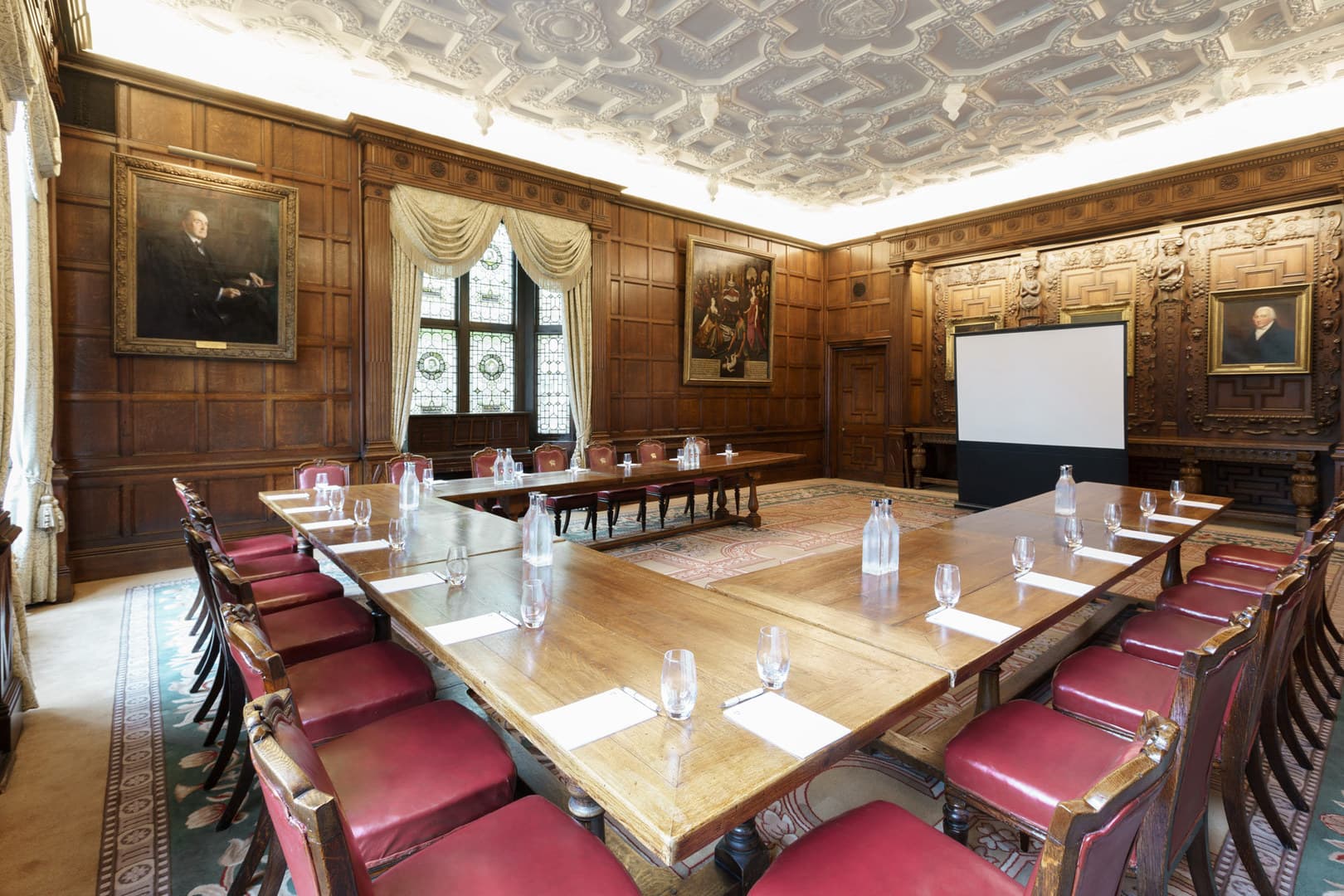 Parliament Chamber, Middle Temple Hall And Lawns photo #2