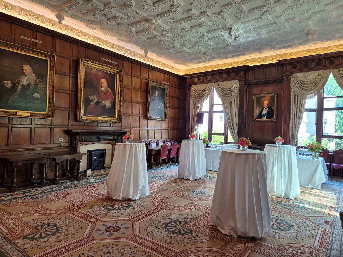 Parliament Chamber, Middle Temple Hall And Lawns photo #4