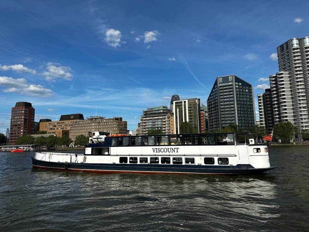 Photo of MV Viscount