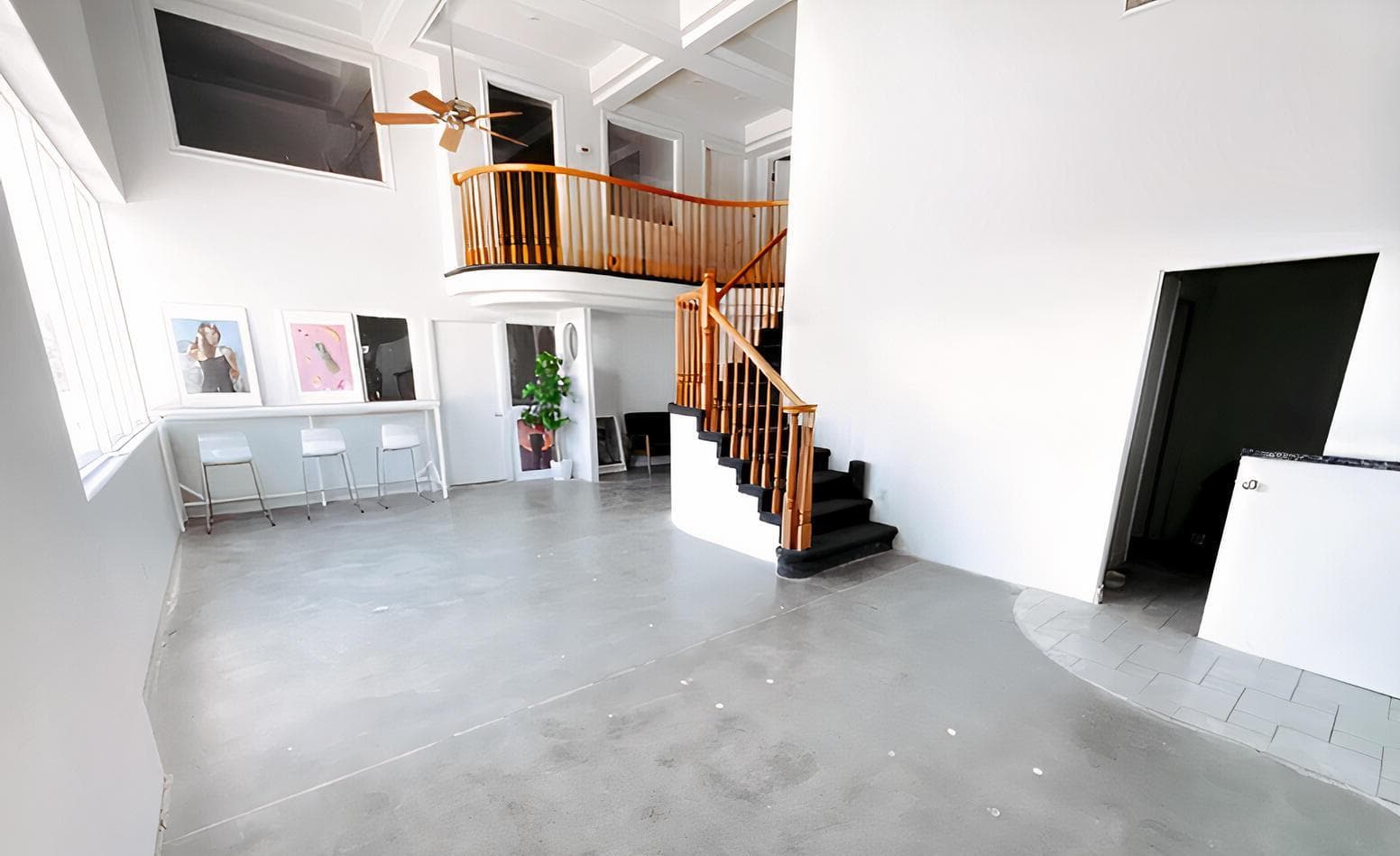 Studio B, In Color Studios photo #1