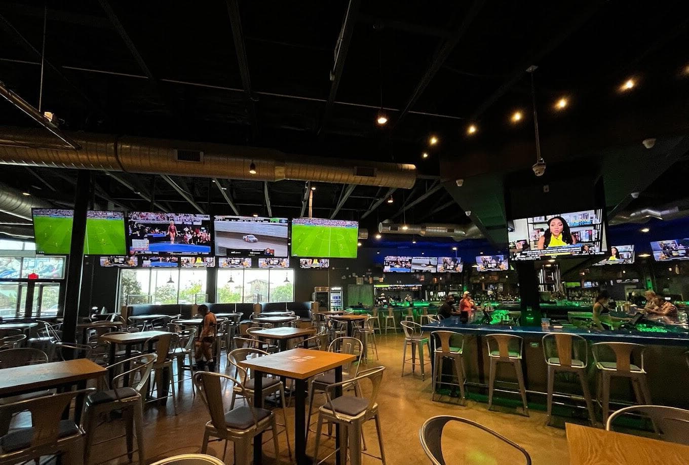 Entire Space, Knockout Sports Bar Fort Worth photo #1