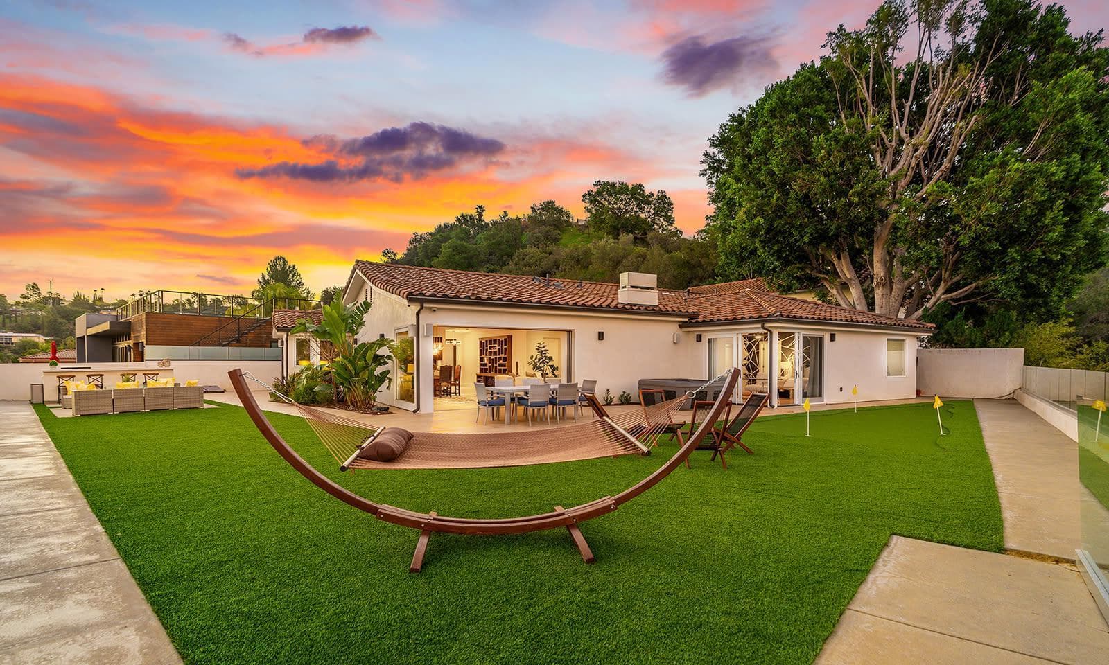 Entire Estate, Sprawling Hilltop Mansion photo #1