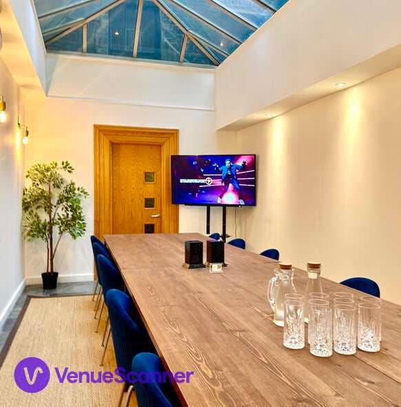 Conservatory, Starstruck HQ photo #1