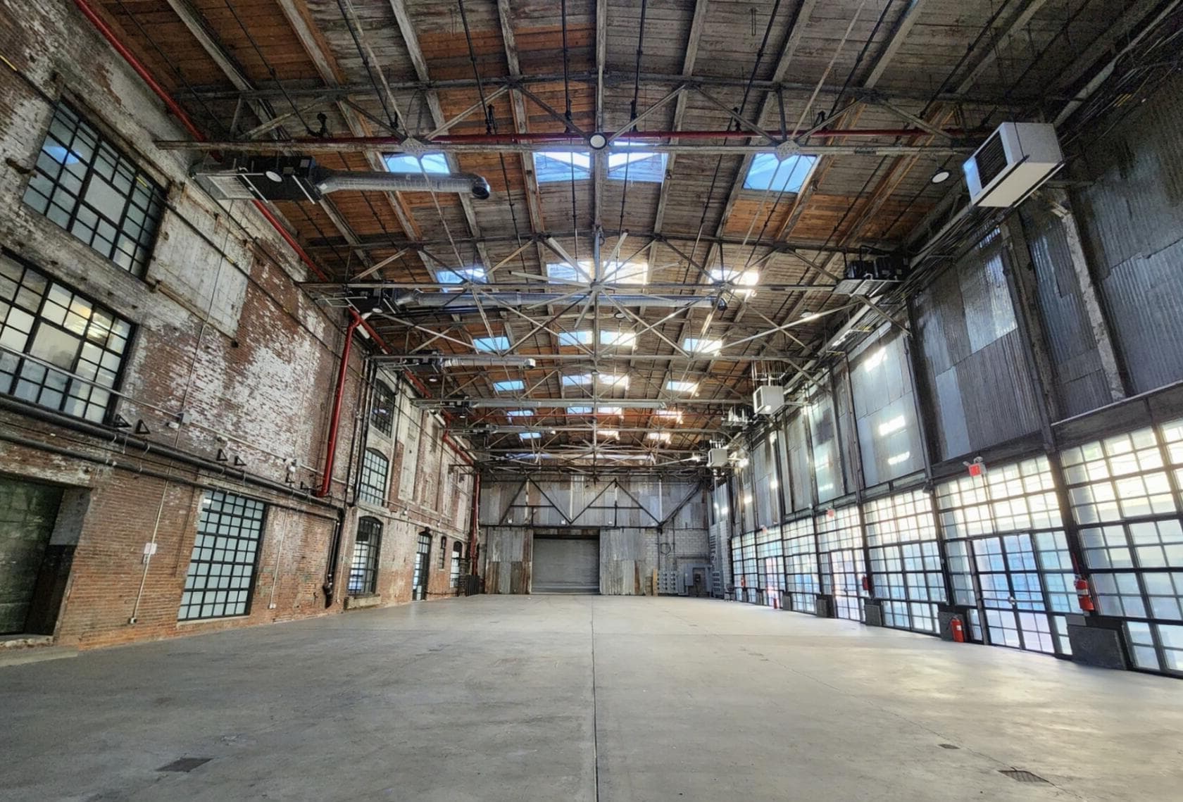Entire Venue, Shapira's Joker Warehouse photo #1