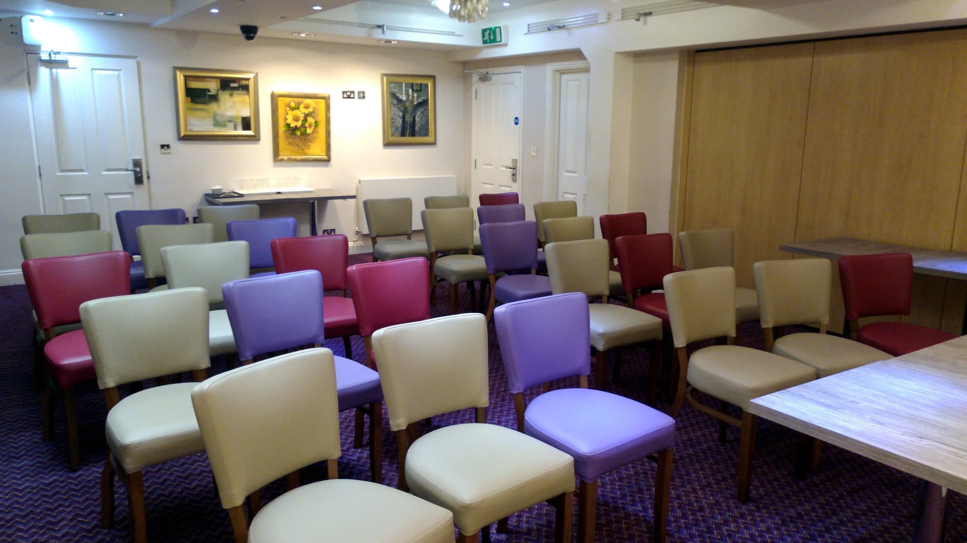 Emerald Suite, The Queensgate Hotel & Conference Centre photo #1