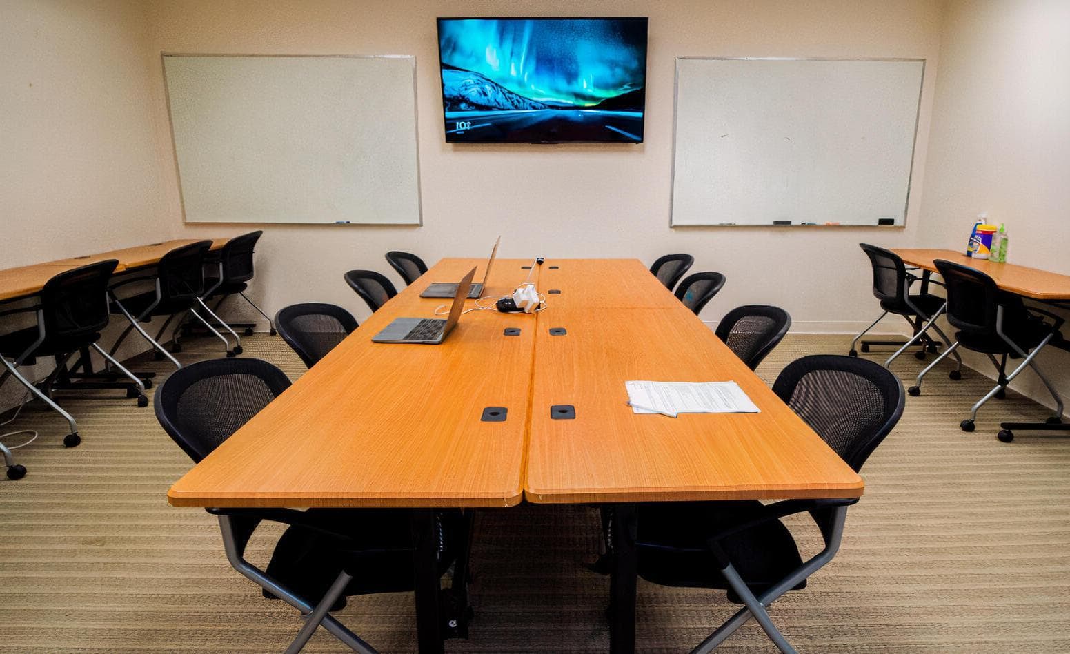 Training Room, GlobeHUB photo #1
