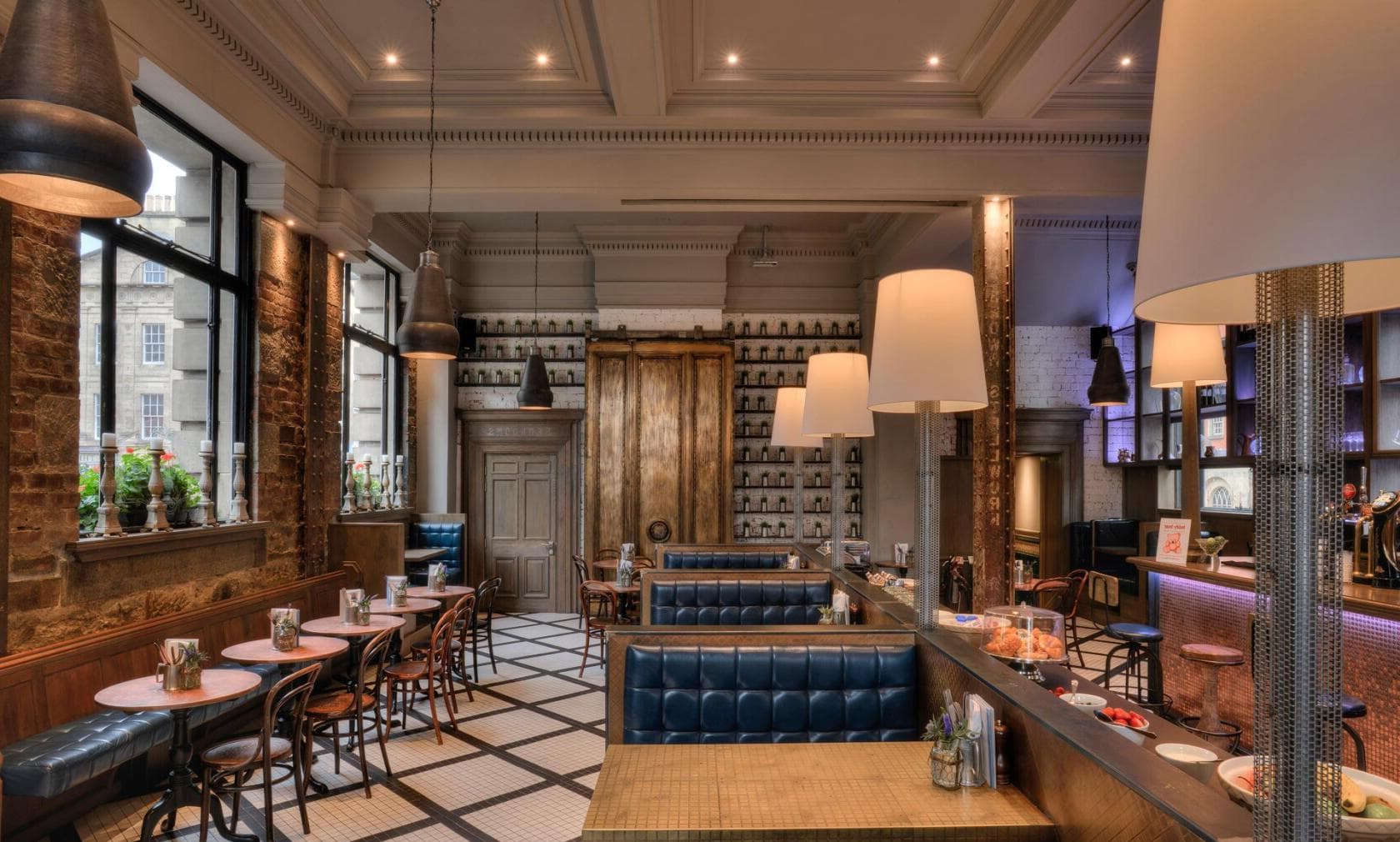 Pub & Kitchen, Inn on the Mile photo #1