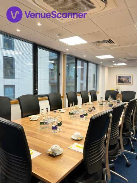 Dali Suite, Regal Court Business Centre photo #1