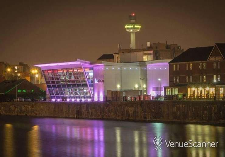 Restaurant, Grosvenor Leo Casino photo #3