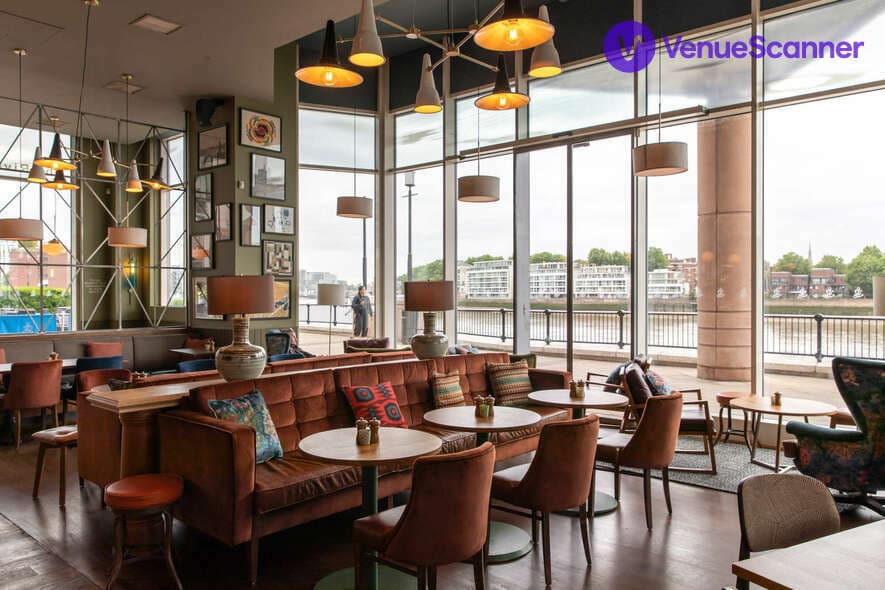 The Bow, The Riverside photo #3