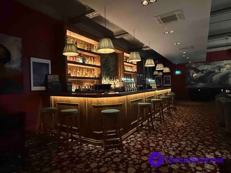 Basement Bar, The Bear photo #3