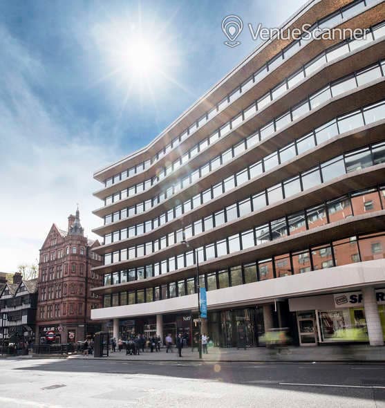 Regus London Charlotte Street, Scala photo #3