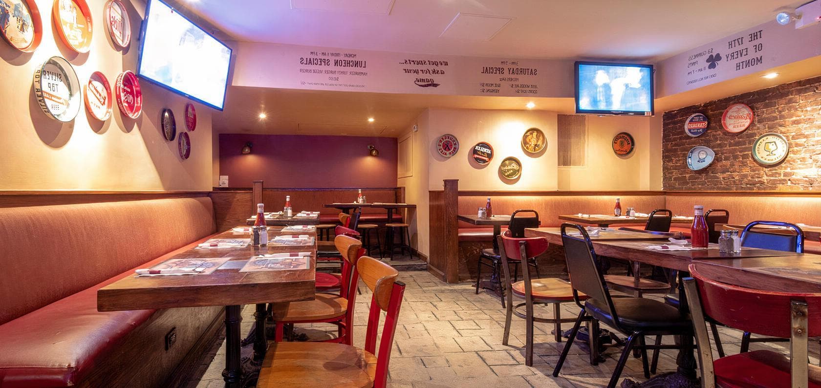 Restaurant Main Dining, Josie Woods Pub photo #1