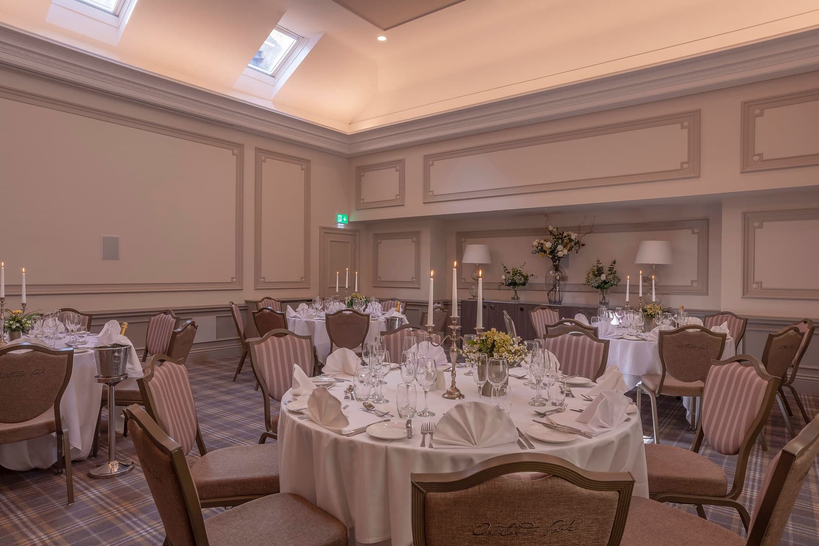 Cromwell Suite, Oatlands Park Hotel photo #1
