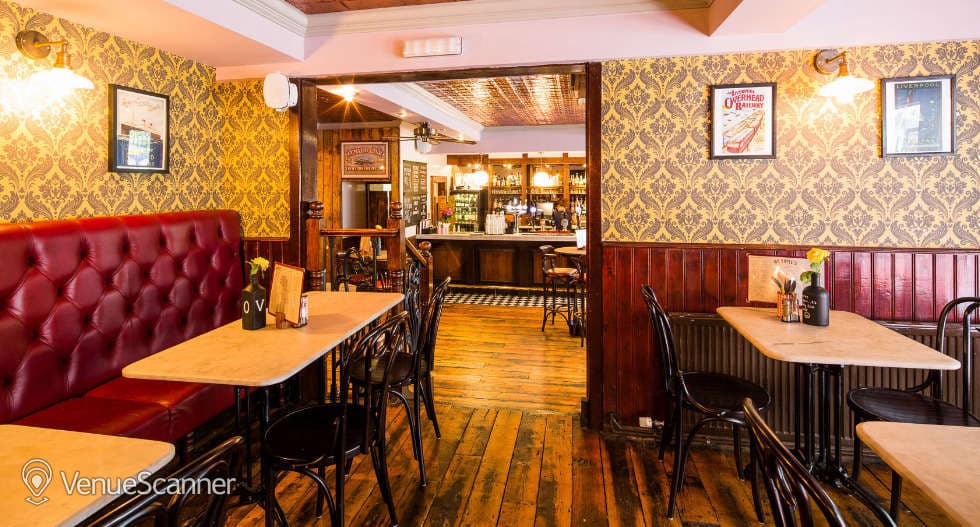 The Lounge, Ma Boyle's photo #3