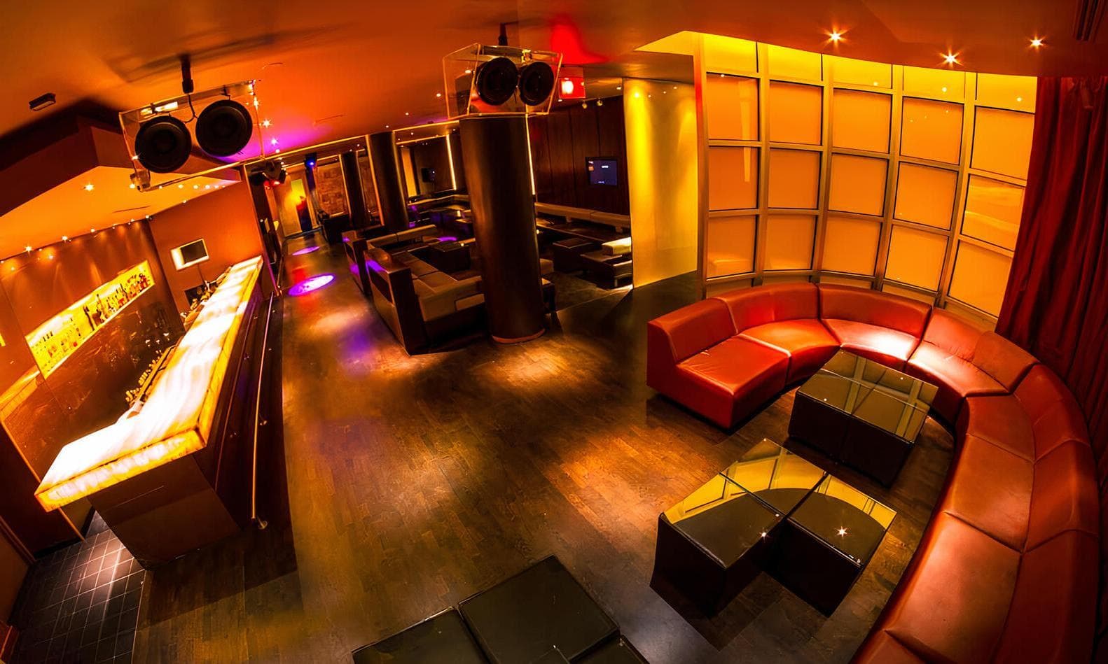 Entire Venue, Y Bar photo #1