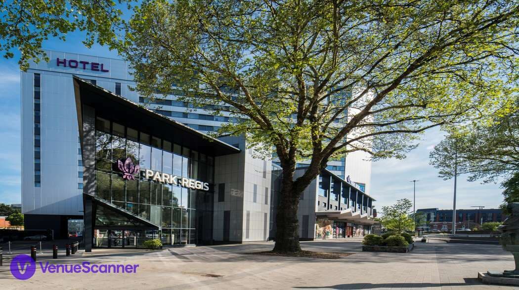 1565 Bar & Restaurant, Park Regis photo #3