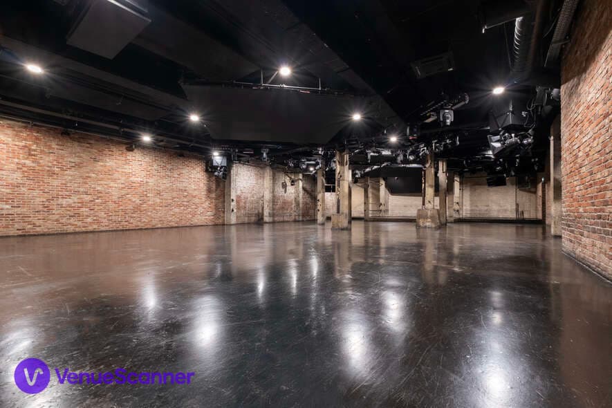 Studio Spaces photo #3