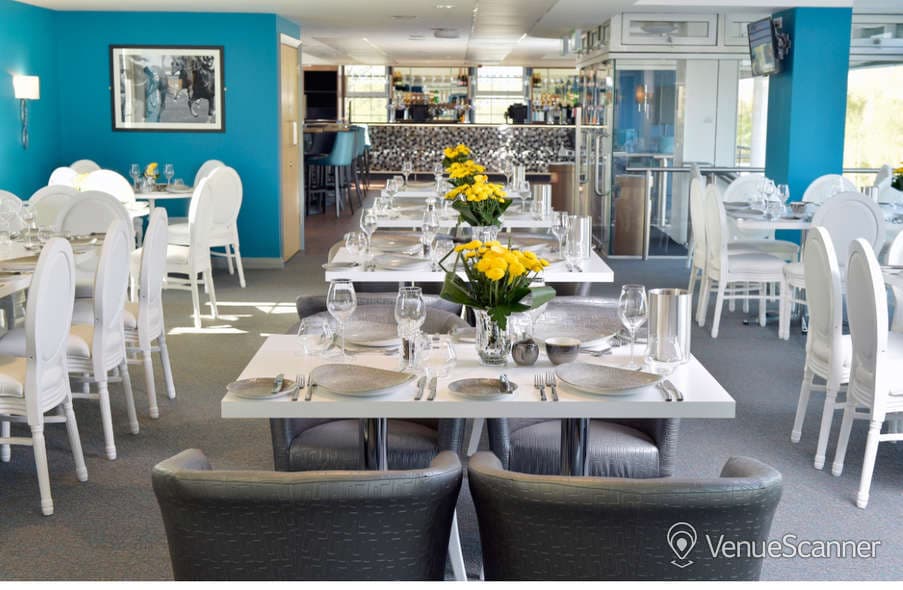 Duke's Suite, Hamilton Park Racecourse photo #2