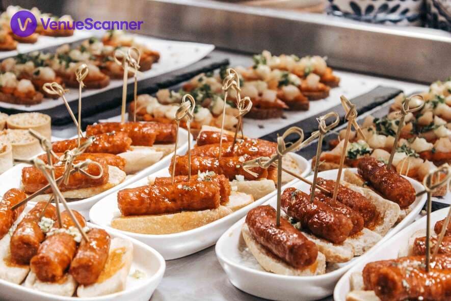 Camino Victoria photo #3