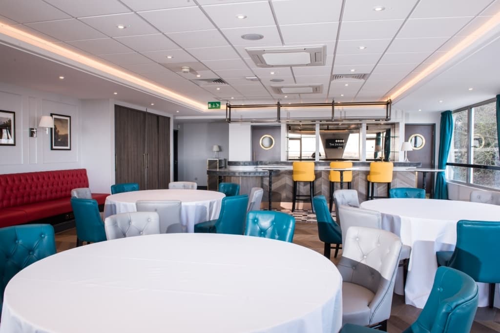 1750 Suite, Sandown Park Racecourse photo #3