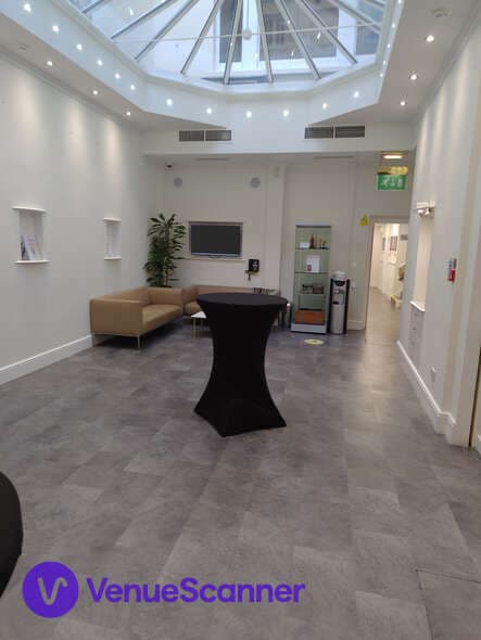 21 Portland Place photo #3