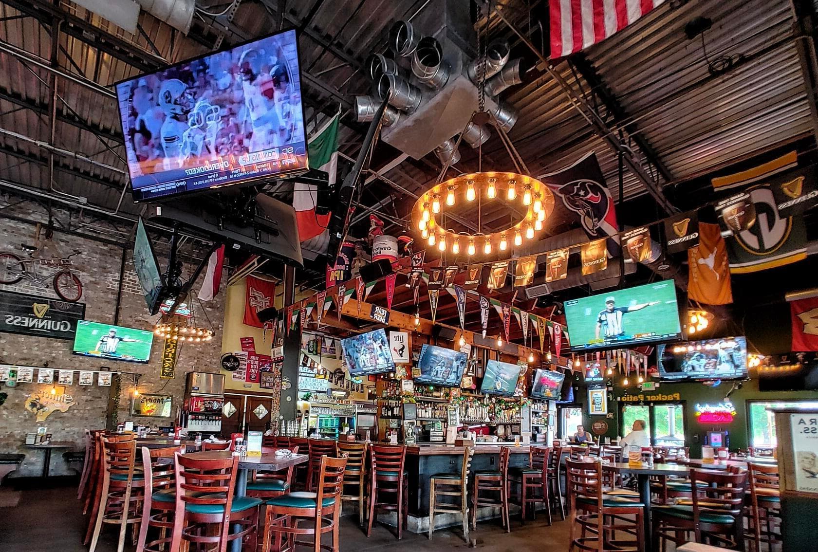 Entire Venue, Mo's Irish Pub Houston photo #1