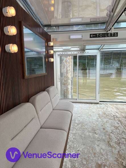 Exclusive Hire, Driftwoods photo #3