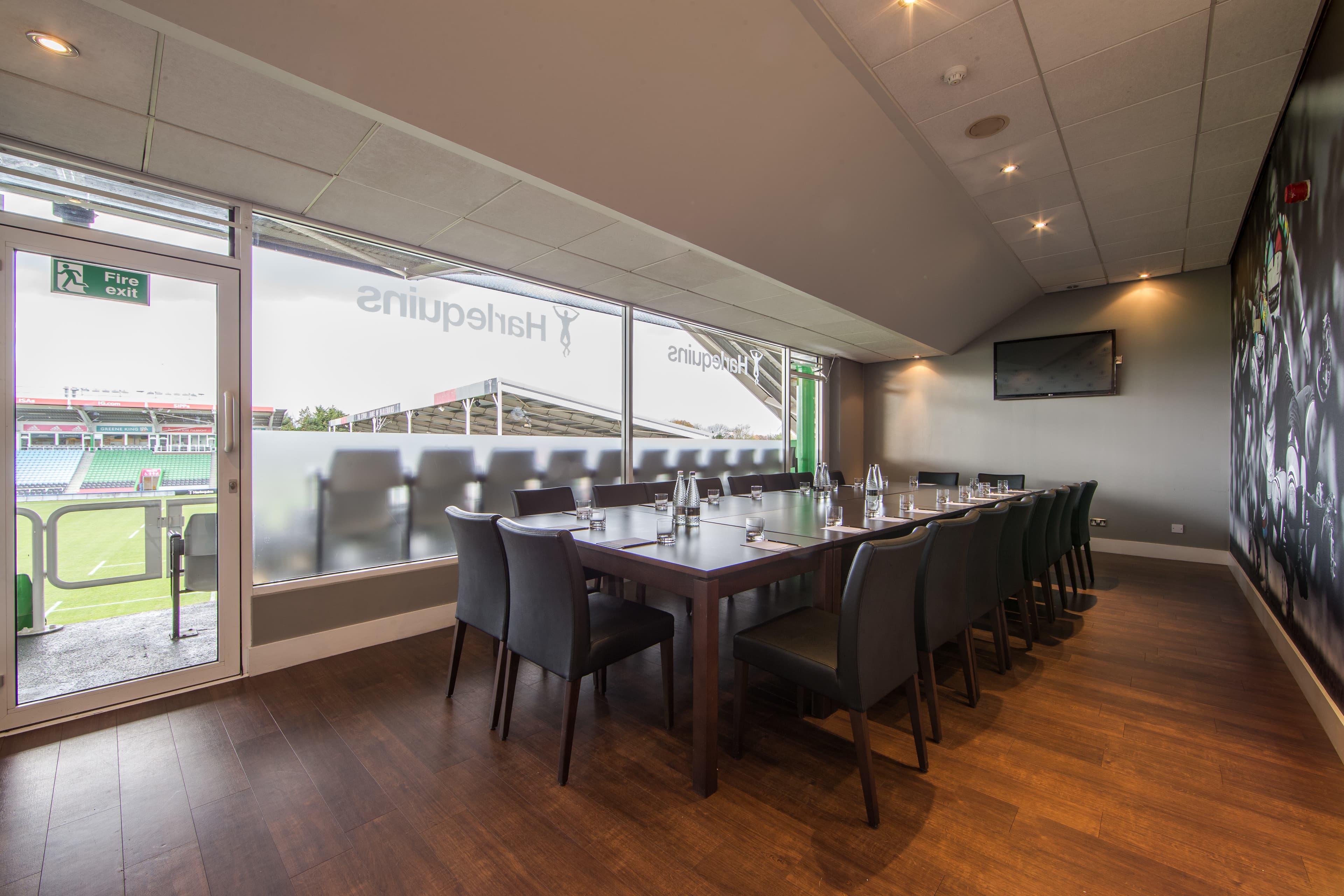 Double Executive Box, Harlequins Twickenham Stoop photo #3