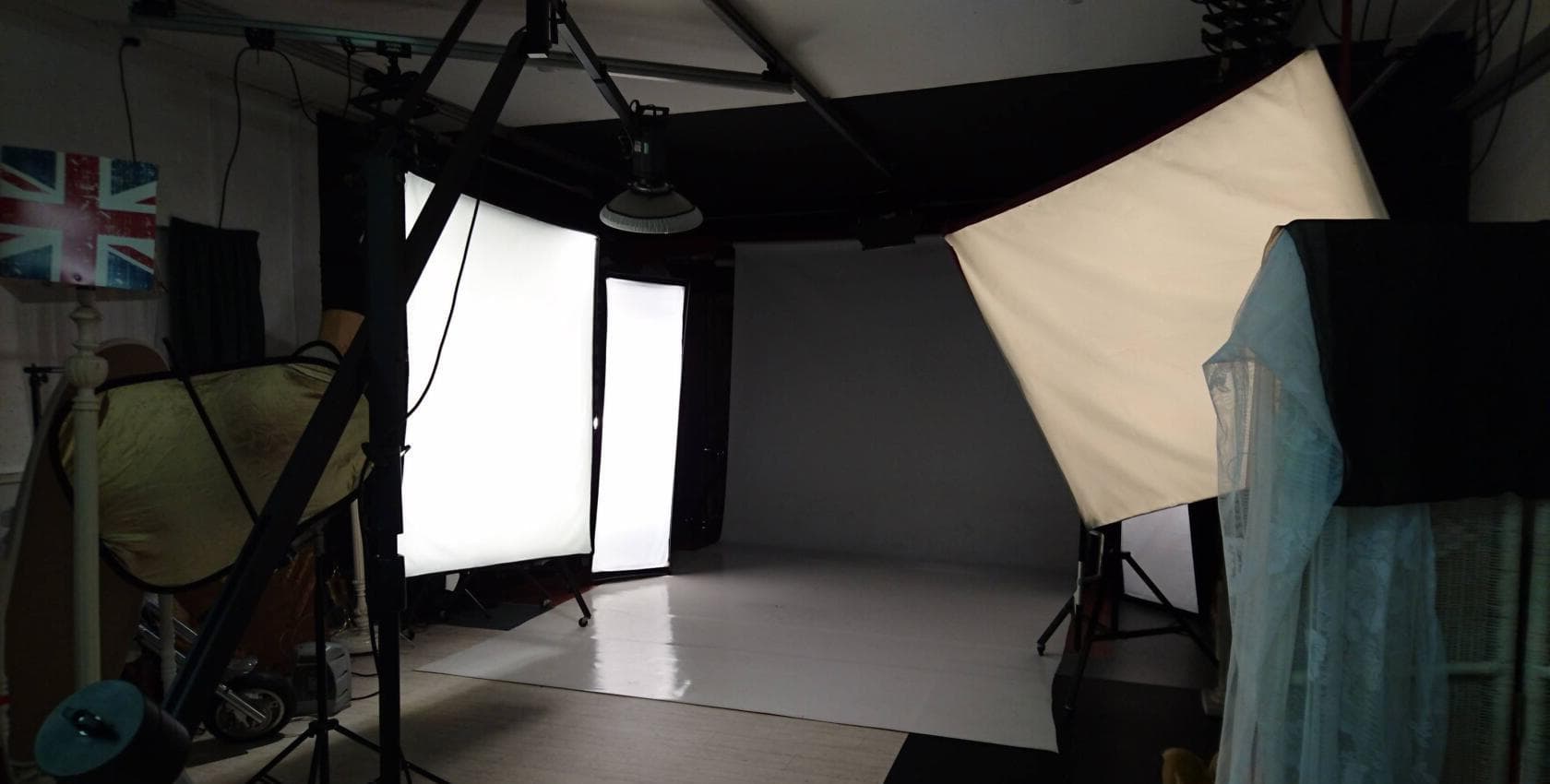 Entire Venue, Aura Photographic Studios photo #2