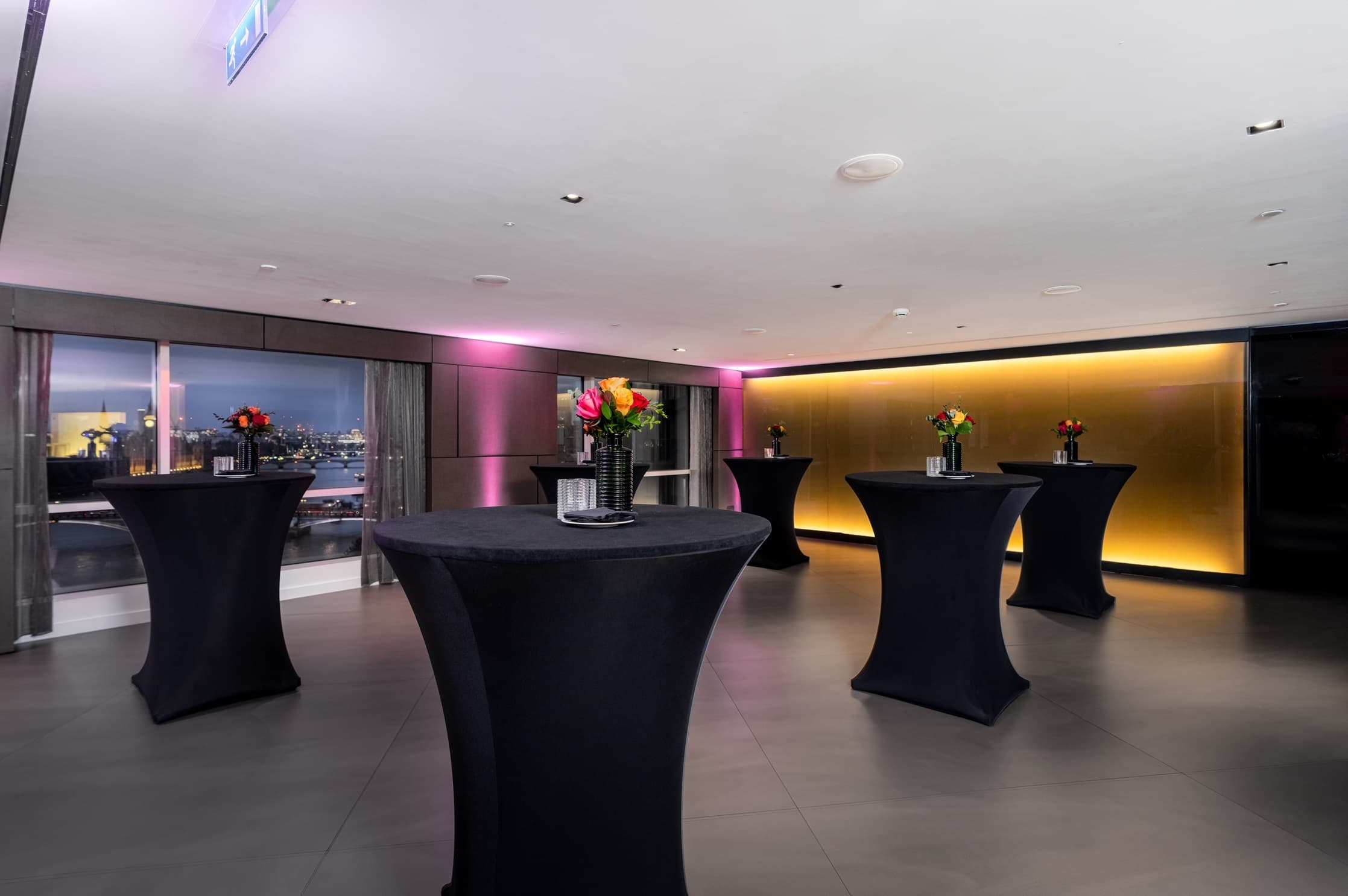 Park Plaza Riverbank photo #2