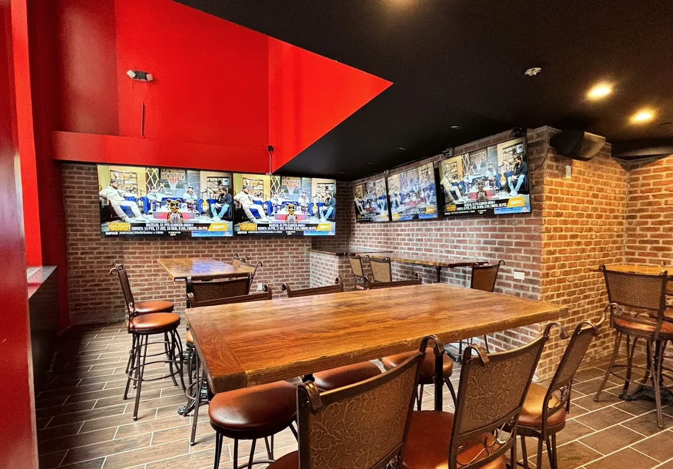 Photo of The Continental Bar, Dining Area