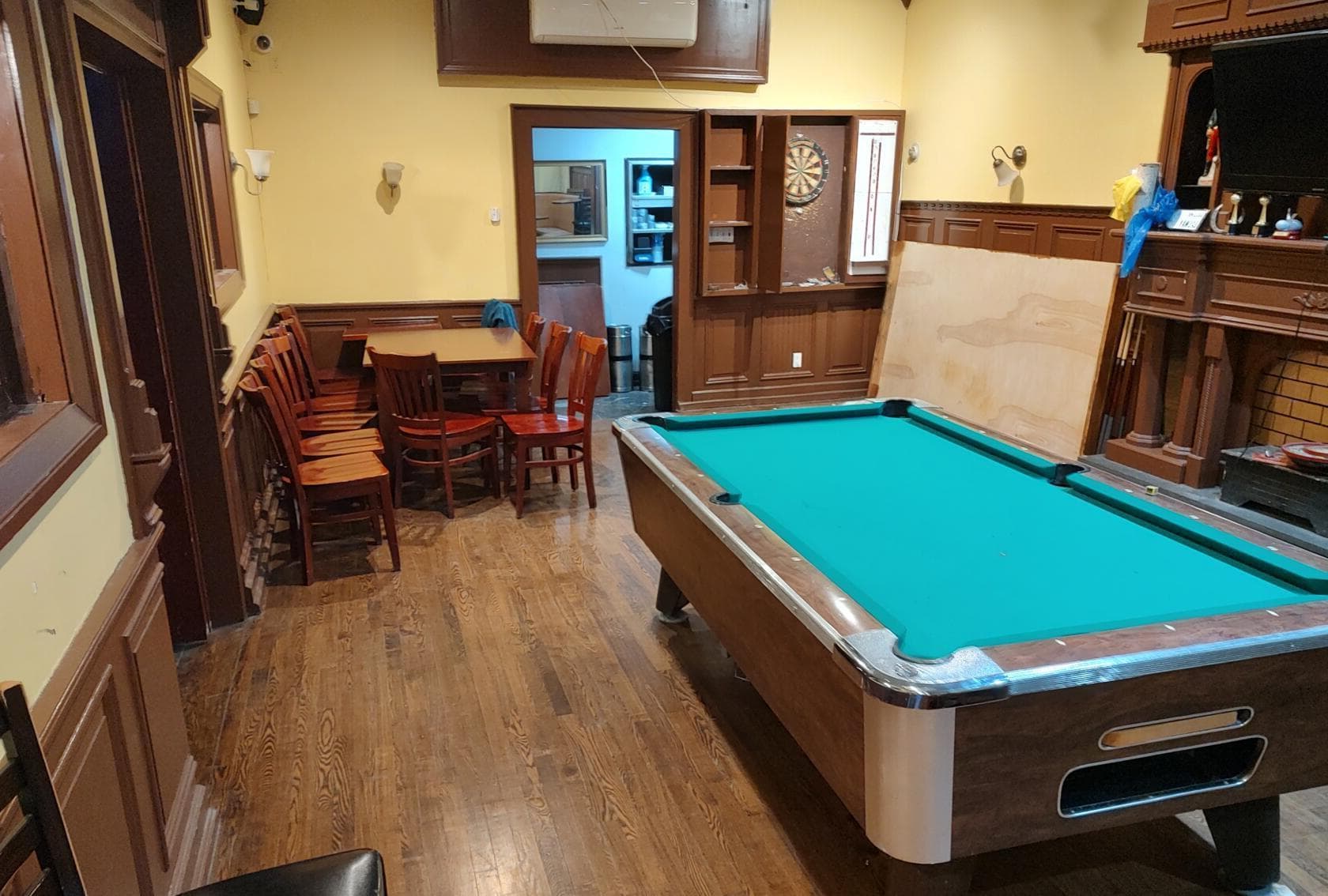 Private Room, Rosie's Roadside Tavern photo #1