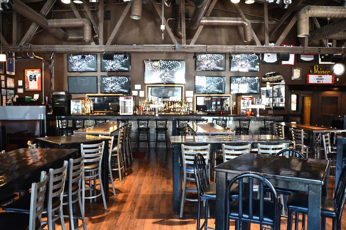 The Chapter Room, Joe's On Weed St. photo #4