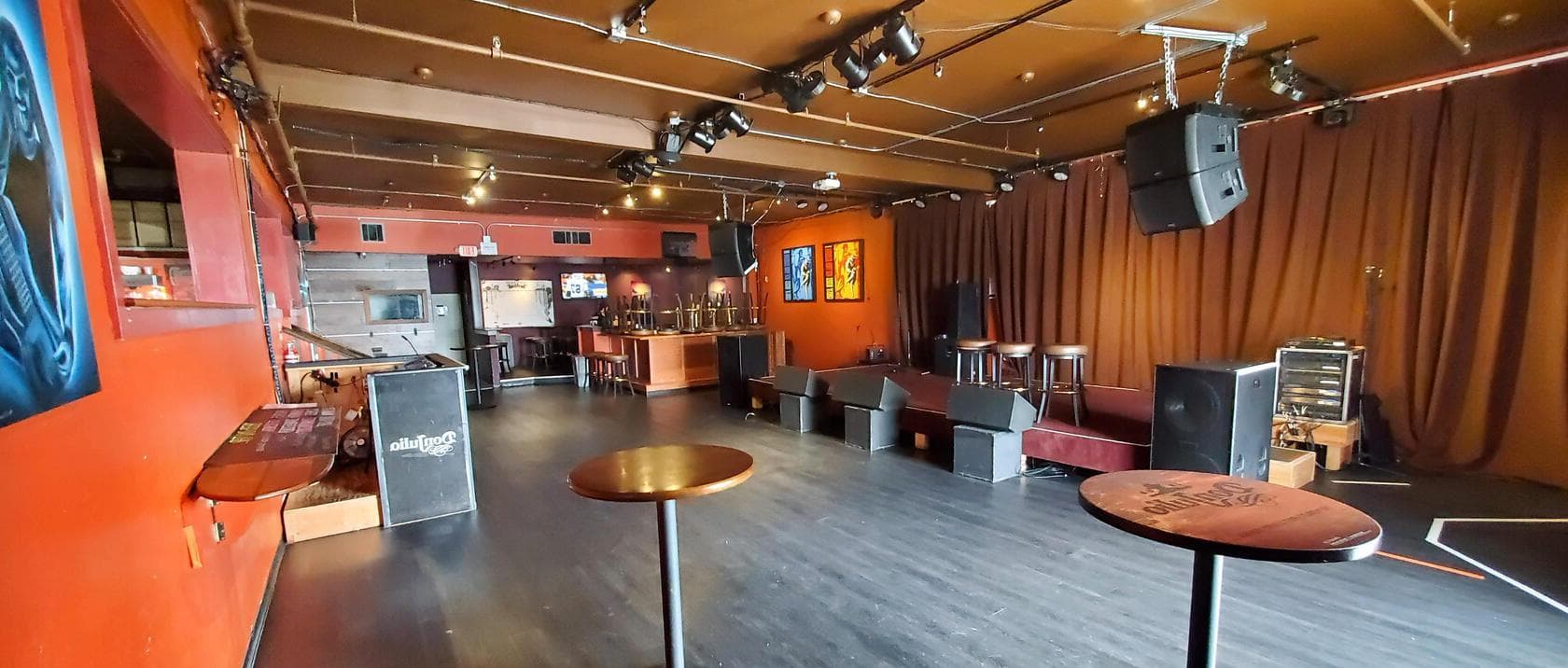 Entire Venue, Longboard Bar photo #1