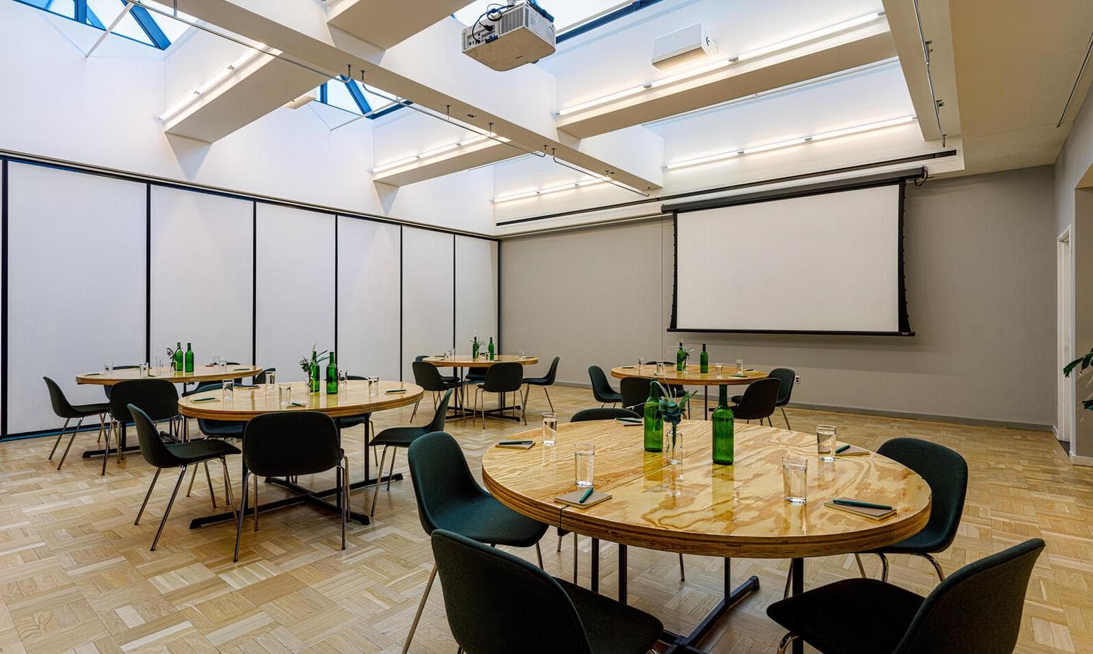 Burroughs, The Emily Hotel photo #1