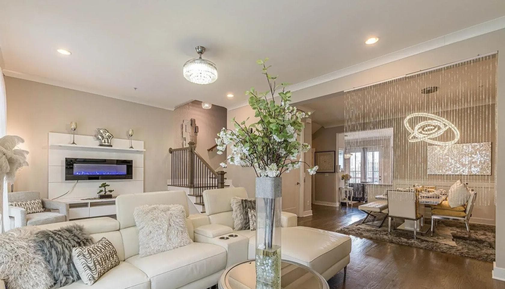 Whole Venue, Luxury Atlanta Townhouse photo #1