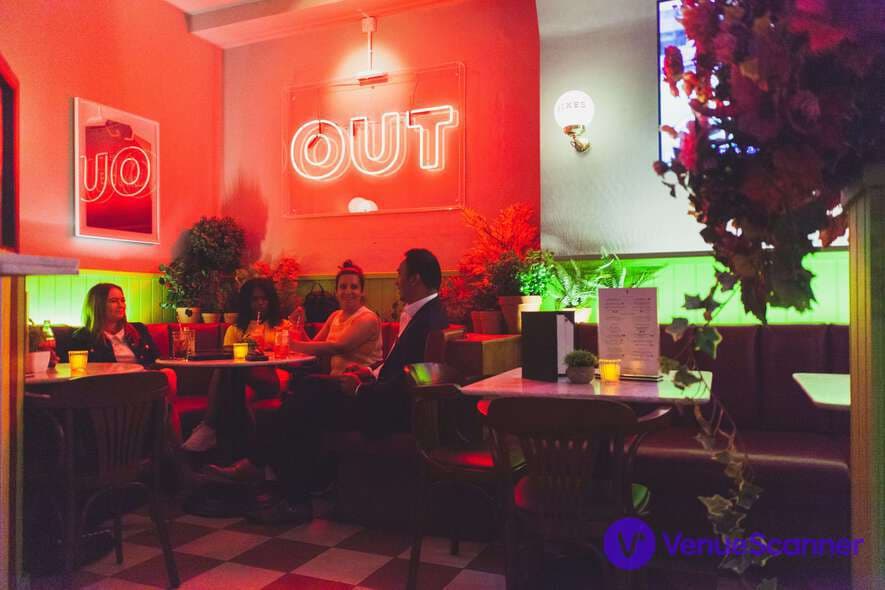 Sixes Fitzrovia photo #3