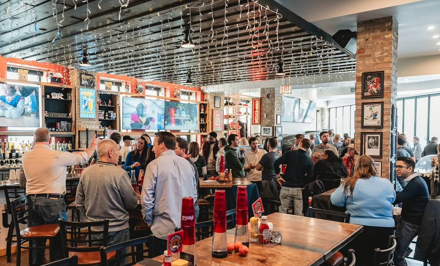 Main Bar Dining Room, The Barn Hockey Bar photo #3