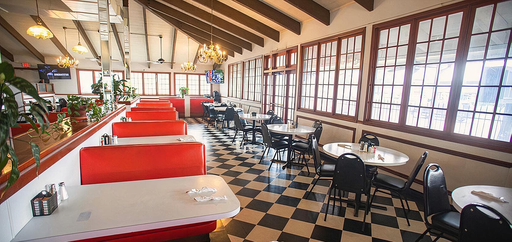 Inside Space, Victor's Restaurant photo #1