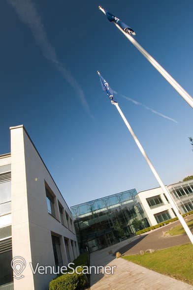 Royal Birkdale, Regus Chertsey Hillswood Park photo #2