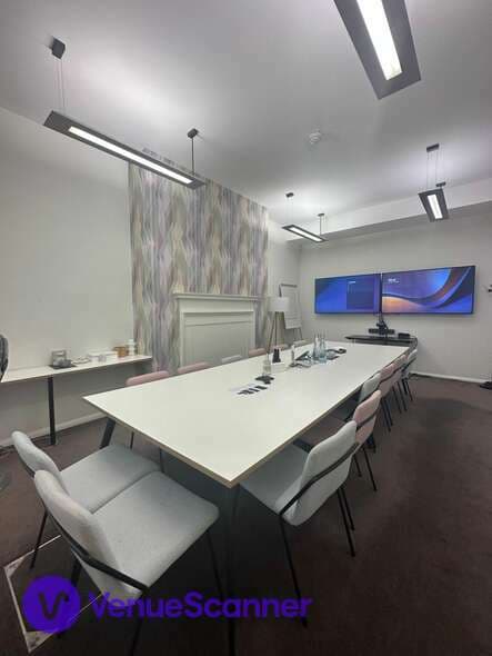 Curie Boardroom, 41 Portland Place photo #1