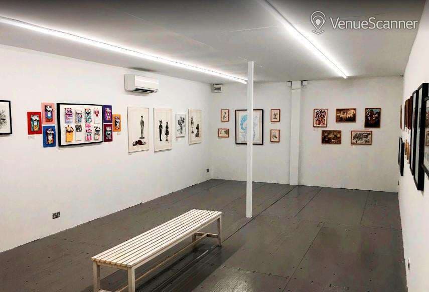 Gallery 2, Deck photo #1