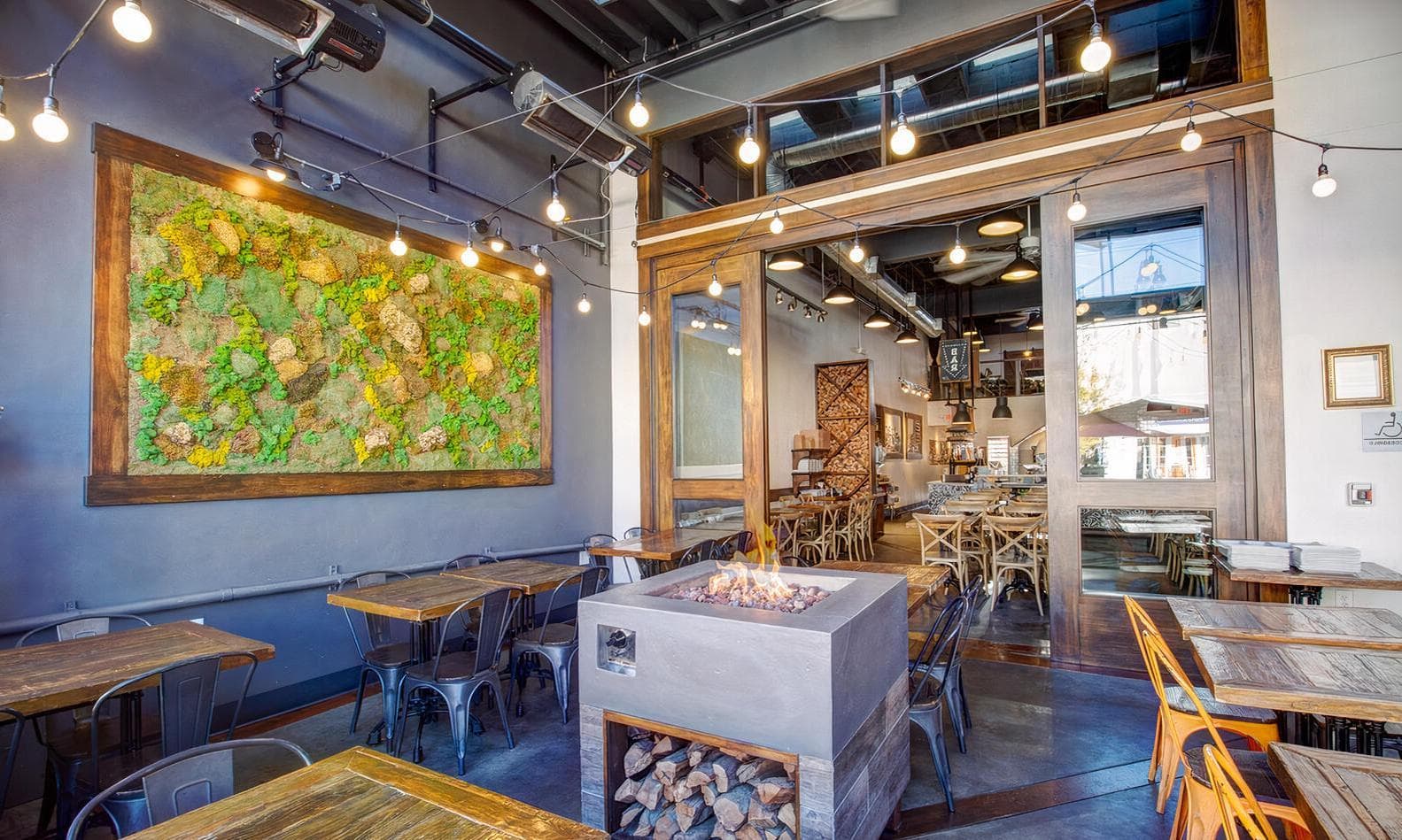 Patio, Rise Pizzeria photo #1